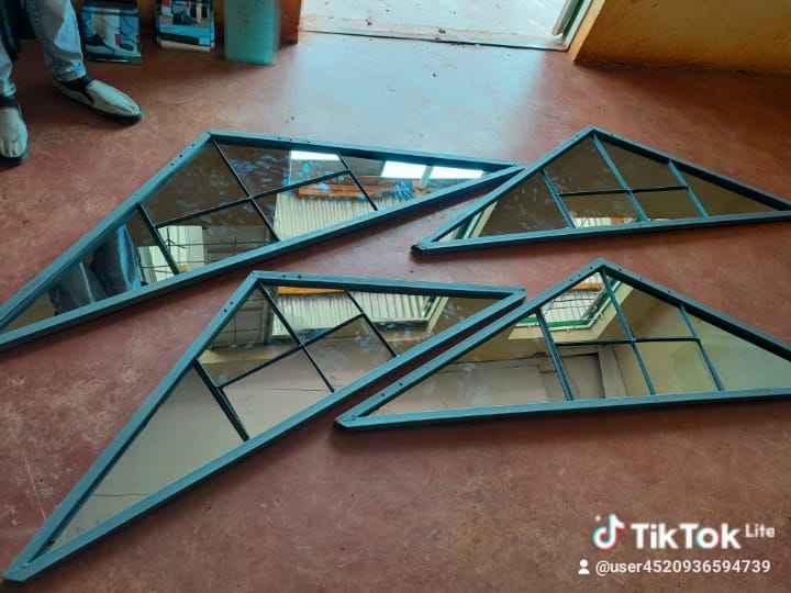Glass Cutting Project 18